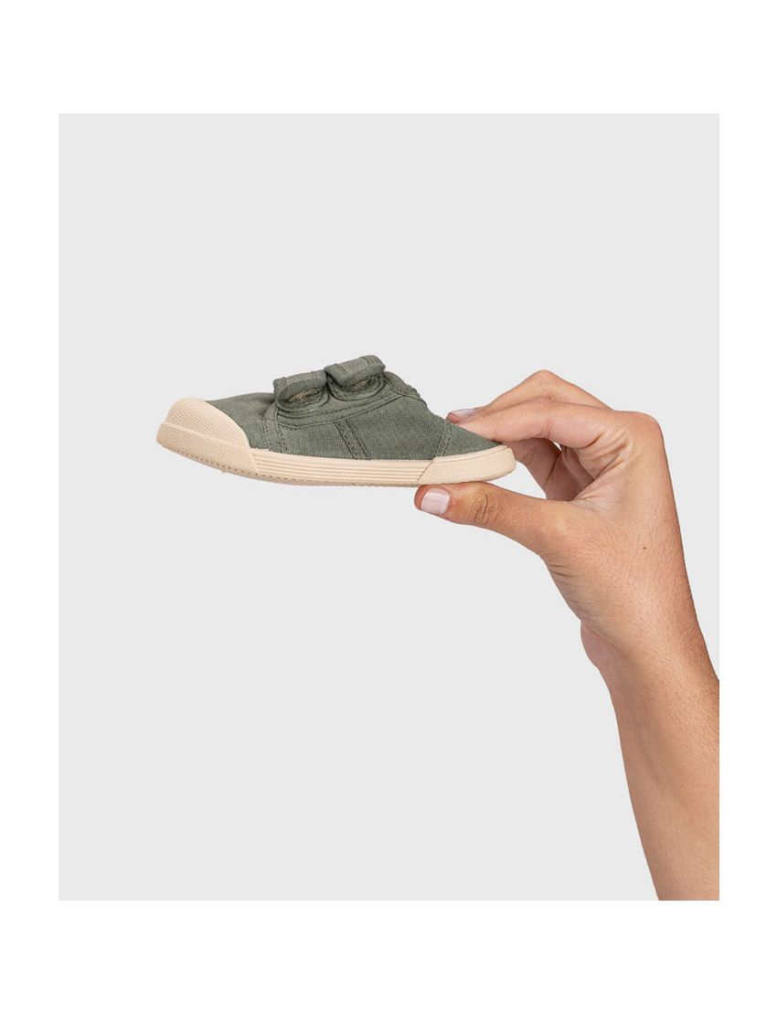 Lona Kaki